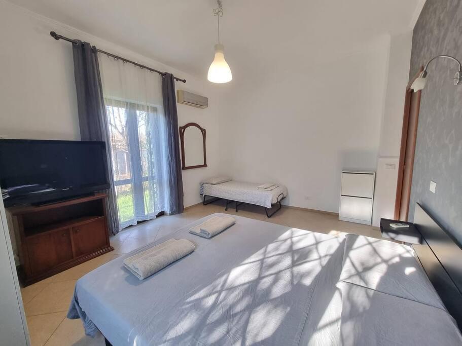 -5 Min From Bus Stop-Free Parking Exterior photo